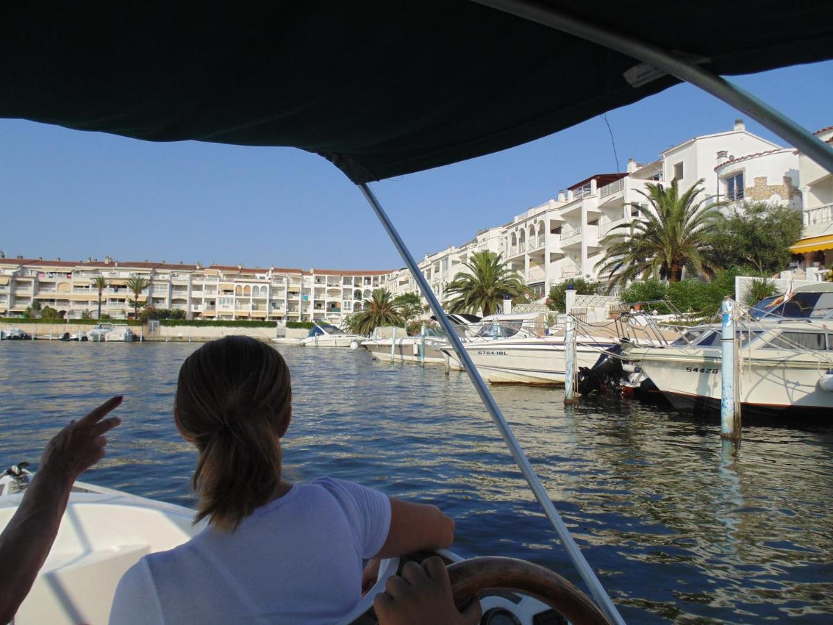 Brisa De Mar Apartment Empuriabrava Exterior foto